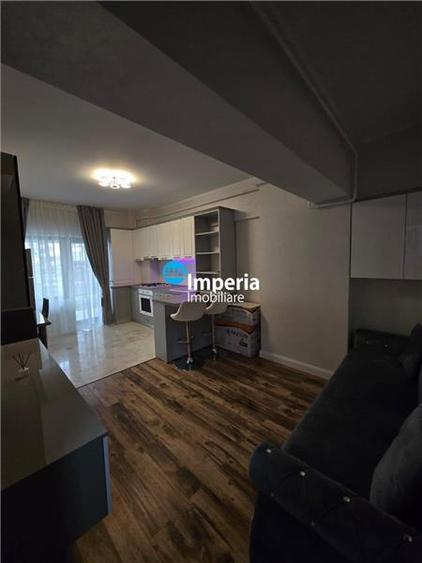 Inchiriez apartament 2 camere, open space, Copou - Royal Town