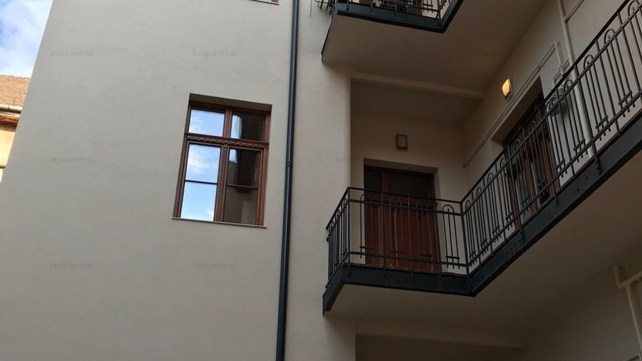 Birou 150mp renovat ultrafininsat pe strada Horea