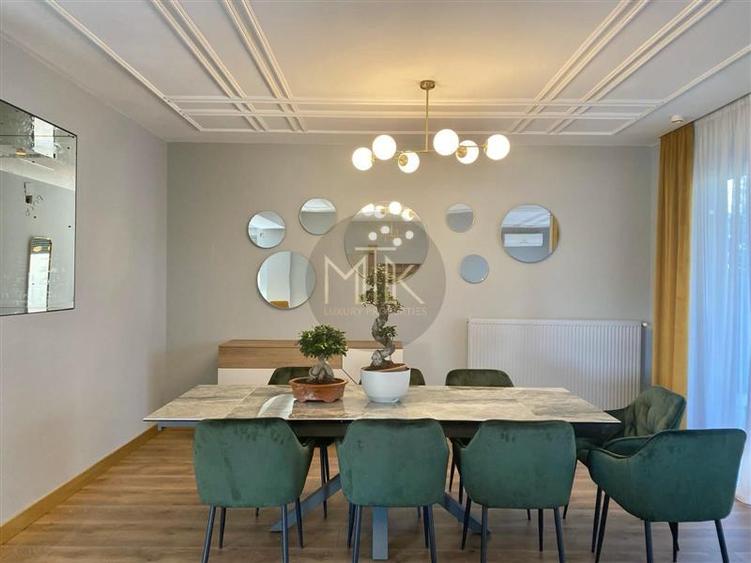 VILA INDIVIDUALA de LUX in Complex | 8 camere | Mobilata&utilata | 4 locuri de p