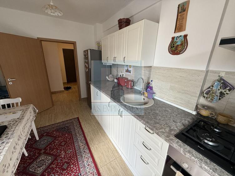 Apartament 2 camere , mobilat/utilat - zona Dealul Morii Residence