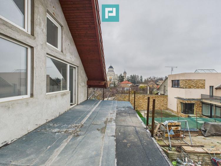 Pensiune cu potențial ridicat - Curtici, Jud, Arad