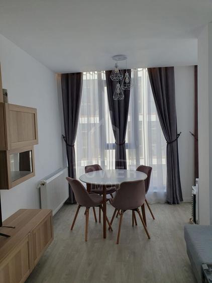 Apartament 3 camere de închiriat Doamna Stanca