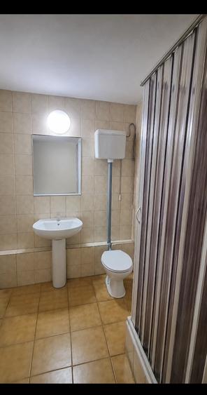 APARTAMENT DE VÂNZARE CU 4 CAMERE IN ZONA MILITARI-GORJULUI