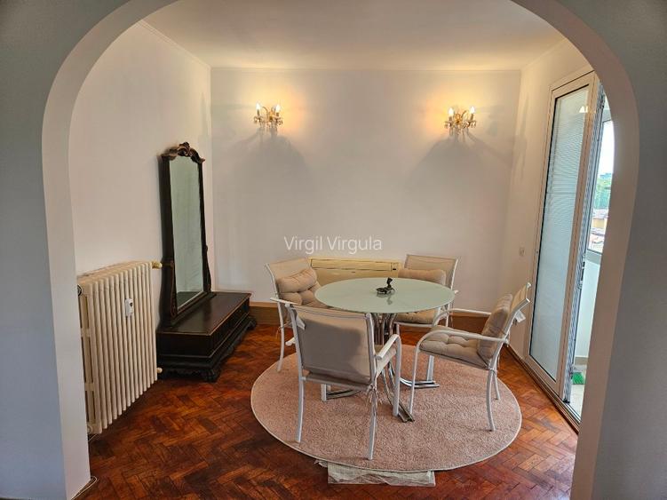 Ofer spre inchiriere apartament cu 3 camere - 3