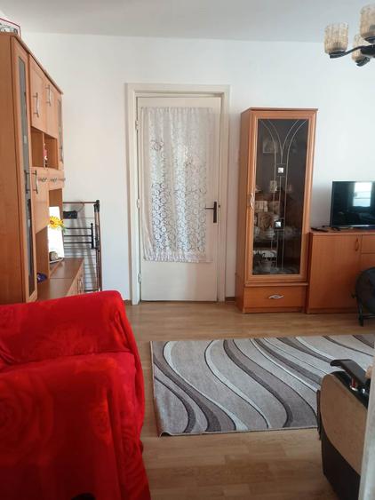 Închiriere apartament 2 camere, mobilat, utilat, etaj 2, situat ultracentral