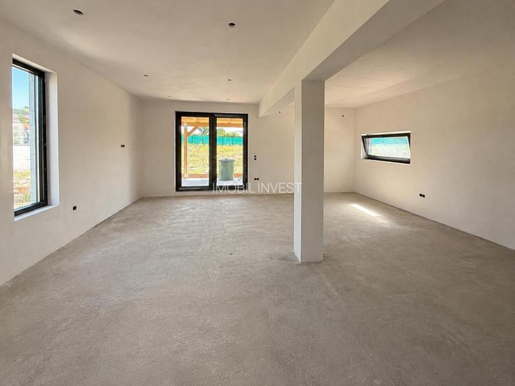 Casă Individuală în Teleac | 140 MP Utili | Teren 550 MP | 4 camere
