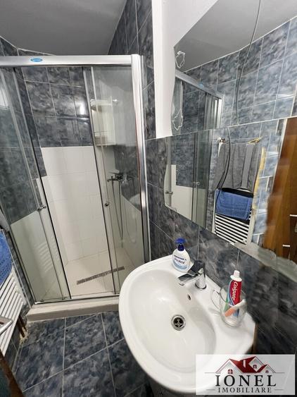Apartament trei camere de vanzare in Alba Iulia