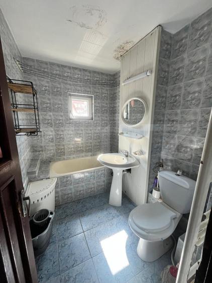 Apartament 3 camere, decomandat, parter, zona Sens Vechi