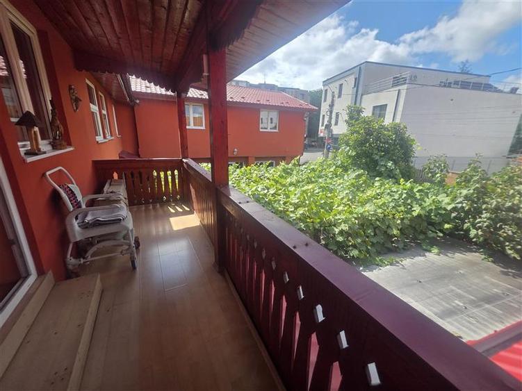 Casa de vanzare 6 camere, 2 bai,garaj, 7 Noiembrie, Targu Mures