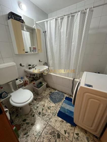 2 Camere de vanzare | Mihai Bravu | Metrou | Bloc Izolat | Bloc 1982