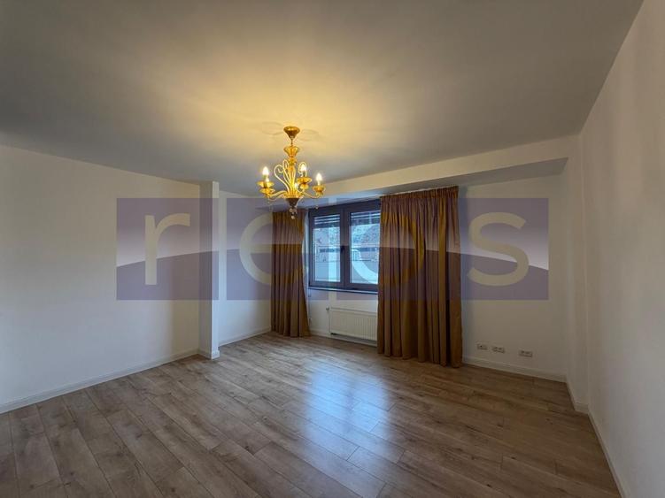 VANZARE PENTHOUSE DEOSEBIT 181MP | TERASA 280MP | MOBILAT - UTILAT LUX - 35