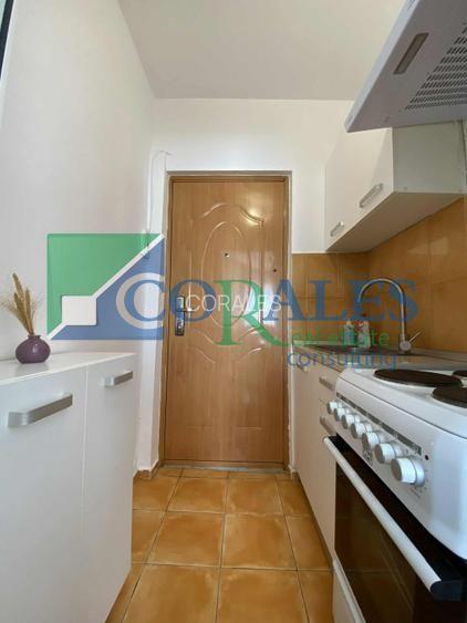 1 Camera, zona Soarelui, renovat, mobilat si utilat - 4