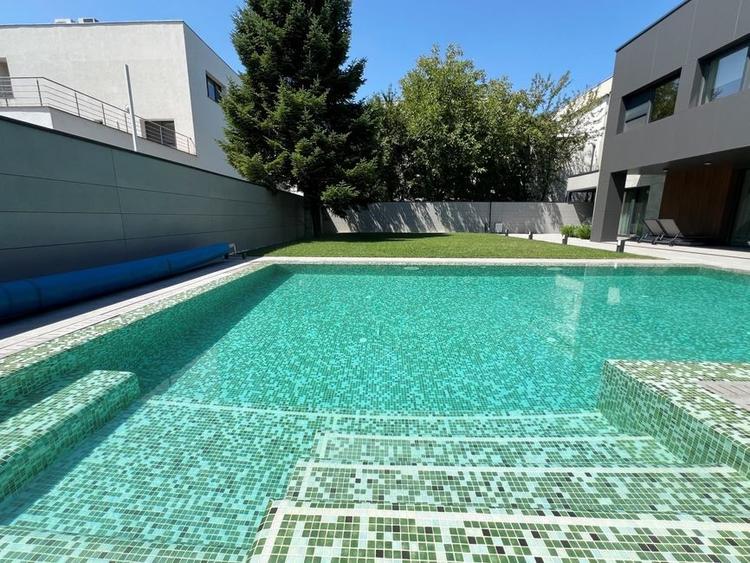 Vila cu arhitectura moderna, finisaje de exceptie, IANCU NICOLAE