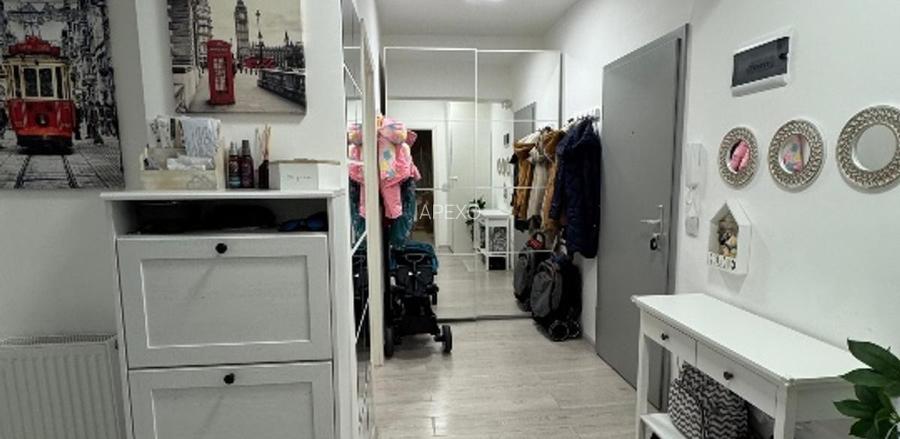 Apartament decomandat | 2 camere Tractorul - 8
