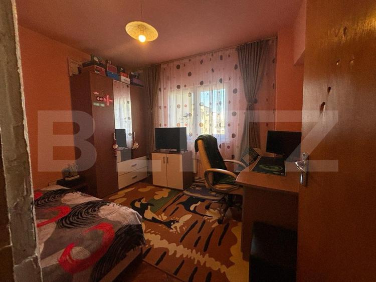 Apartament 3 camere, 68mp, zona Calea Moldovei