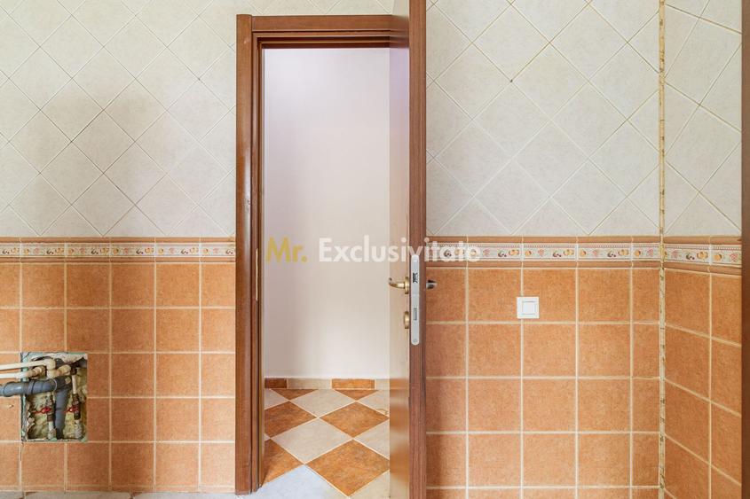 Casa Duplex 4 camere 2 bai - complex inchis - Sos Oltenitei