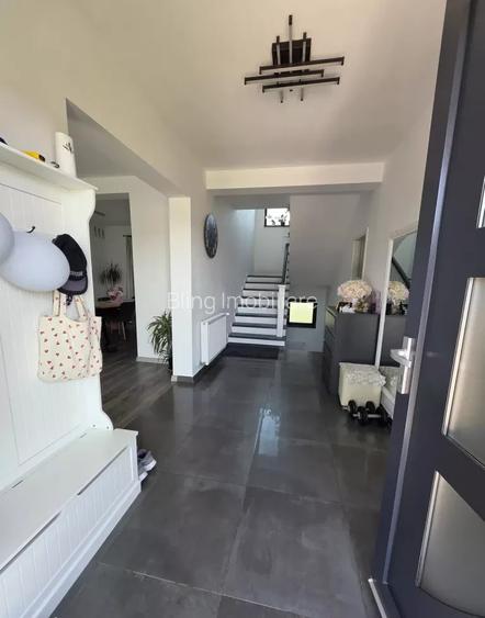 Casă individuala de vanzare cu 4 camere, amplasata pe un teren de 412 mp! - 8