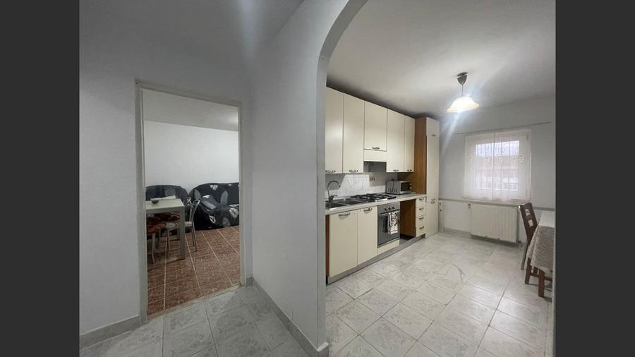 Apartament 3 camere decomandat, modern in Lunca