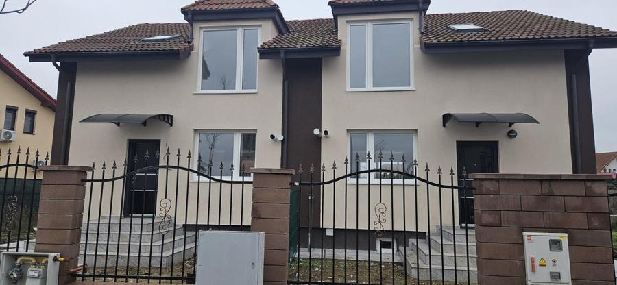 Inchiriere duplex D+P+1 cinci camere 112mp teren 270mp Henri Coanda Baneasa
