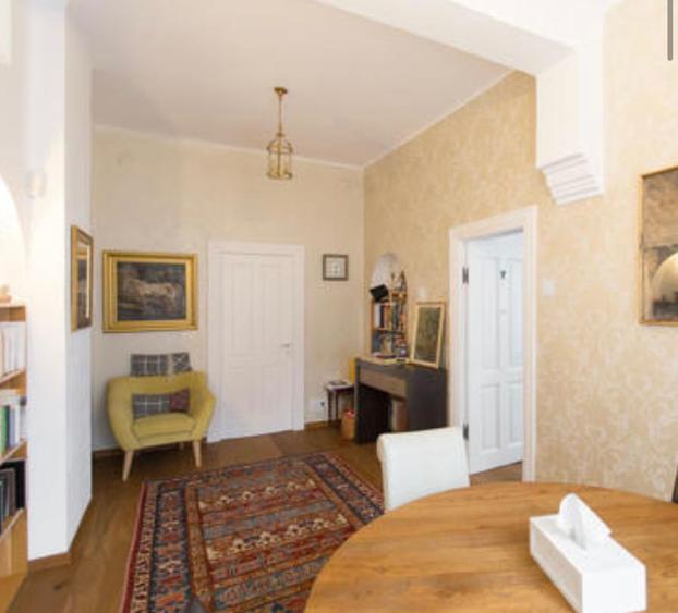 Casa Vila Floreasca de inchiriat 400 mp utili