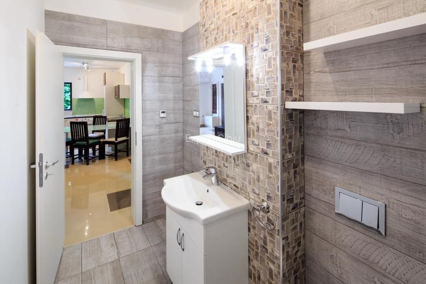 Ap.3 camere la casa, renovat,cu gradina 100 mp, zona Trei Stejari - 9