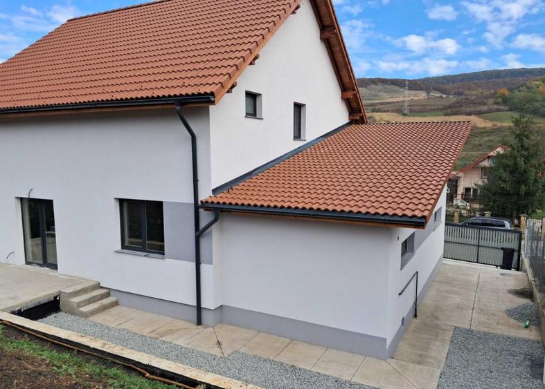 Casa Individuală în Popești 1.000mp teren 170mp utili