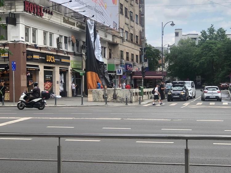 Universitate Metrou -  fost Inter -   inchiriere termen scurt / lung