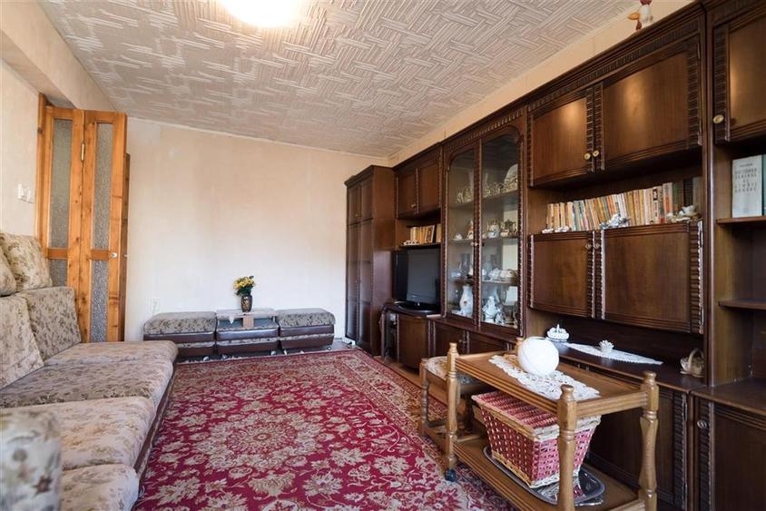 RECO, Apartament decomentat cu lift, 3 camere, Zona Rogerius, Oradea