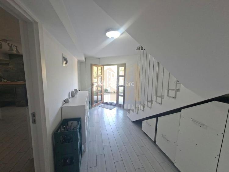 Casa individuala Harman Brasov  parter+etaj - 9