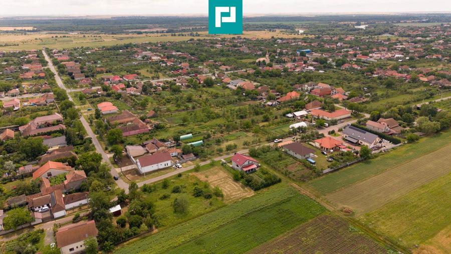 Teren intravilan de 602mp în Cicir, Vladimirescu