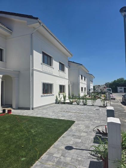 vanzare case duplex  noi Mehala - 2