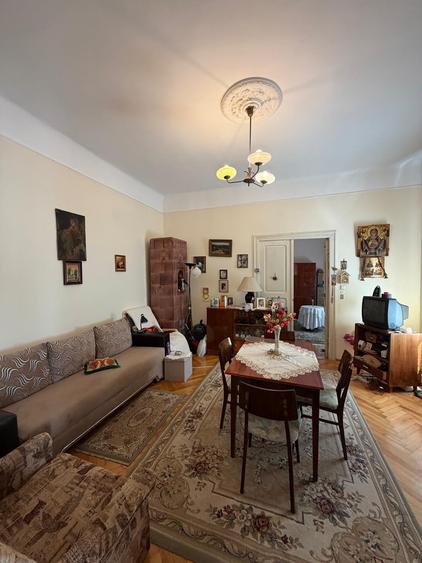 Apartament 2 camere, cladire interbelica, Gradina Publica, sup.62 mp