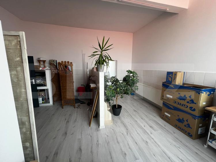 Spatiu de inchiriat birouri /salon, 170 mp, zona Gheorghe Doja