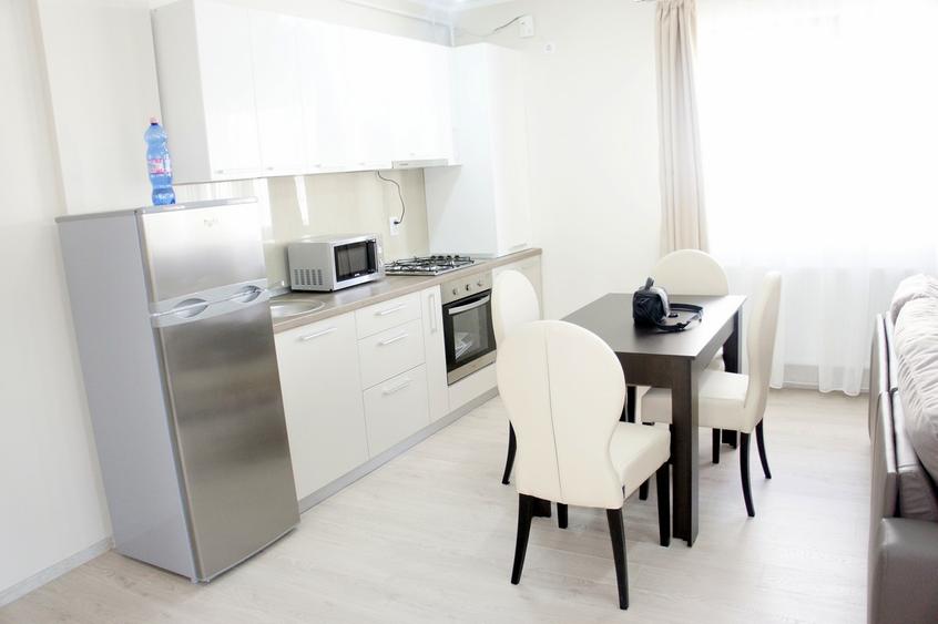2 camere, bloc nou, modern, cu parcare, in Buna Ziua, strada Fagului