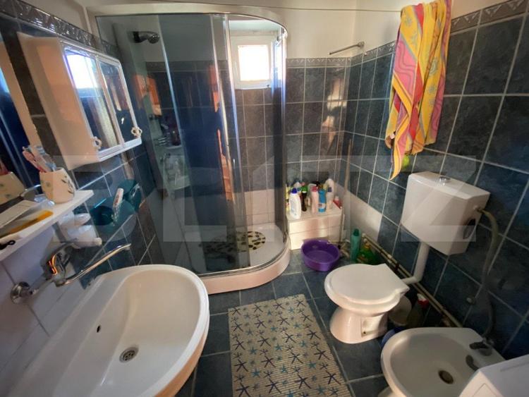 Casa cu 4 camere,200 mp utili, 800 mp teren, Sebes