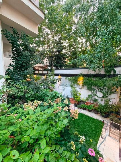 Ion Mihalache - Pta Victoriei - Apartament 3 camere -gradina de 95 mp amenajata