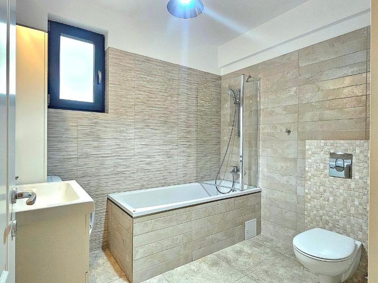 Inchiriere 2 camere decomandate cu centrală proprie, AC – metrou Laminorului