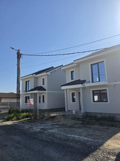 Duplex P+E in Mosnita Noua in cartier Europa cu stada asfaltata