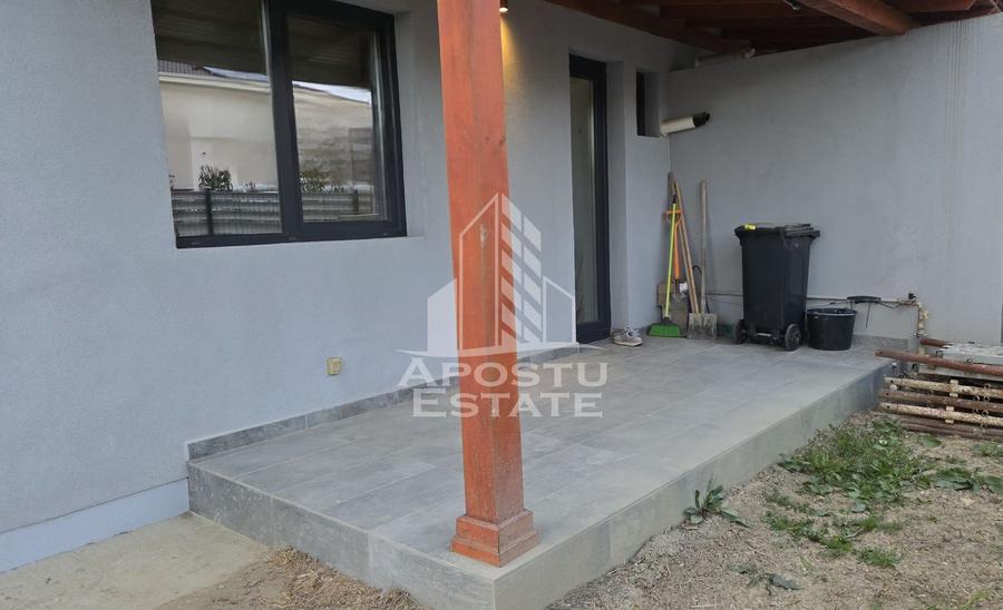 Duplex mobilat de vanzare, 3 camere si 2 bai, Mosnita Veche