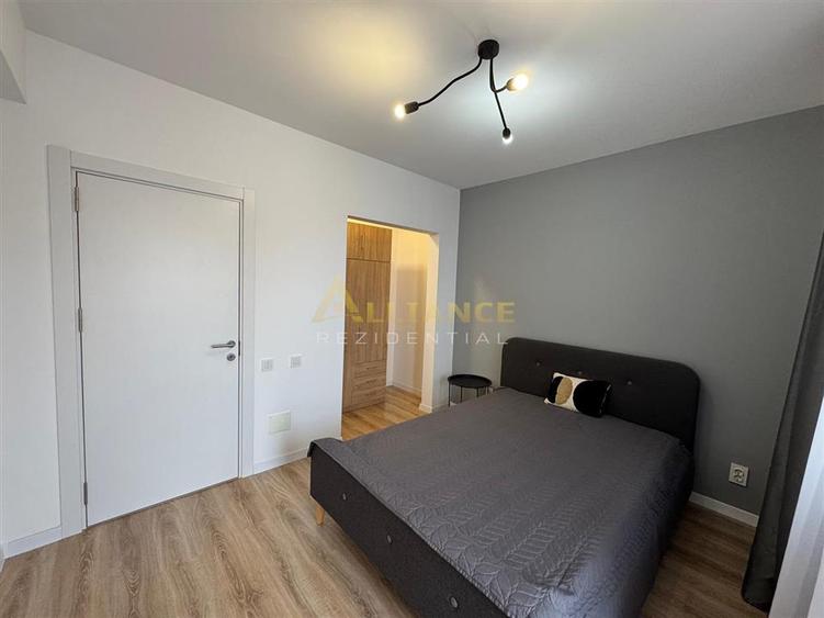 Metrou Berceni, 2 camere mobilat cu balcon