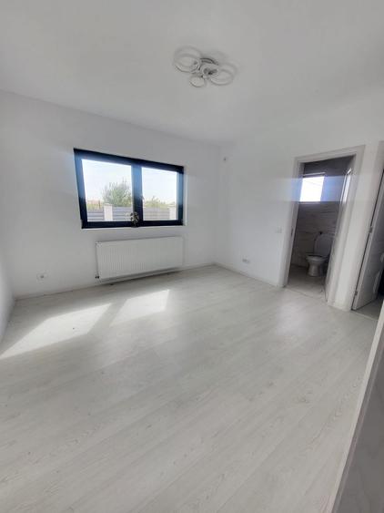 Casa Mogosoaia, constructie noua, 3 bai, zona in dezvoltare, vecini civilizati