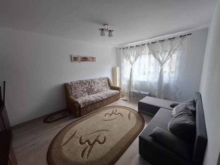 Minerva,garsoniera mobilata, 330 euro