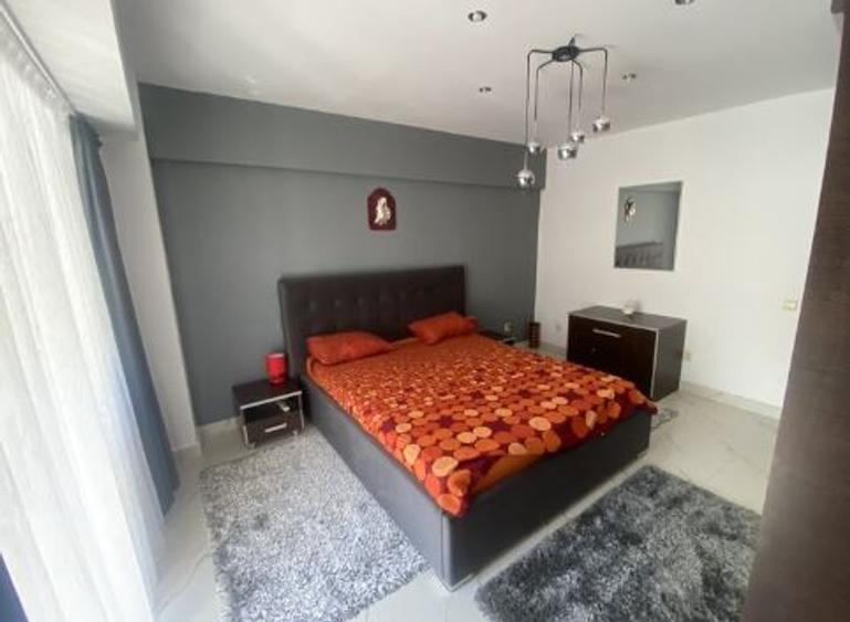Unirii,Metrou,bl.reabilitat,decomandat,et.3/8,mobilat,utilat complet,balcon,AC,