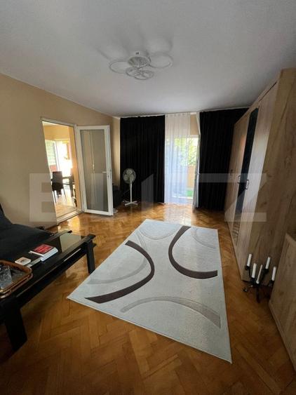 Imobil cu spatiu comercial si 4 apartamente, pe 417 mp teren, Gheorghieni