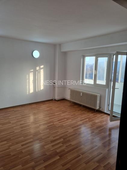 spatiu in cladire de birouri | 3 camere | Tineretului - Timpuri Noi | 550EUR+TVA - 12