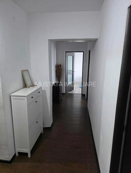 Apartament 3 camere decomandat, zona Garii. - 8