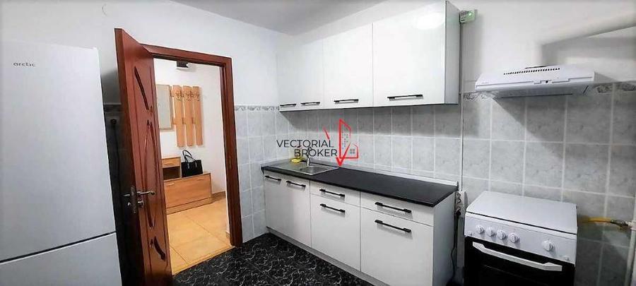 Apartament decomandat in bloc din 1990 Doamna Ghica langa complex Planorama