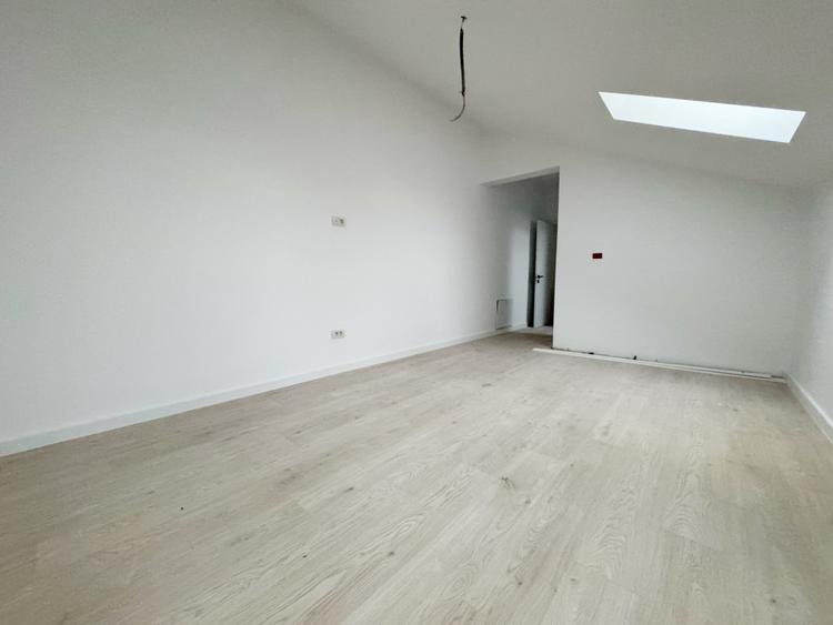 Apartament 3 camere, 82mp utili + balcon 8mp, zona Lidl Giroc