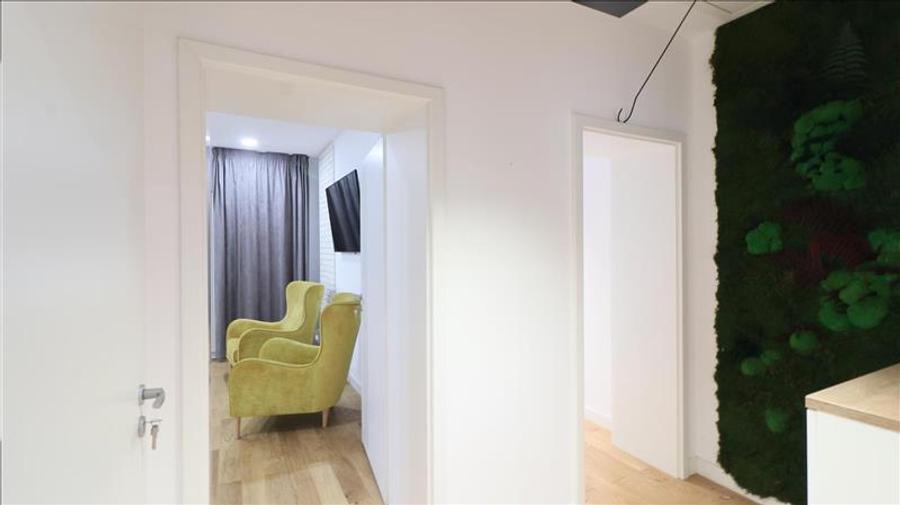 Apartament cu curte, Cantemir, Premium