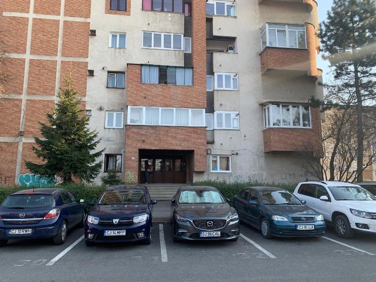 DAU IN CHIRIE SPATIU COMERCIAL SEMICENTRAL